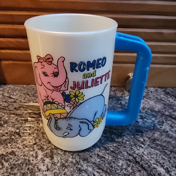 Vintage Ringling Bros and Barnum & Bailey Circus Plastic 22oz Mug- Elephants - Picture 2 of 6